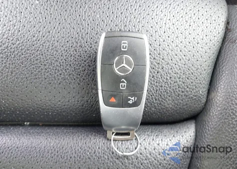 2021 Mercedes-Benz C 300 Sedan из США, поврежденный, VIN W1KWF8DB8MR634599